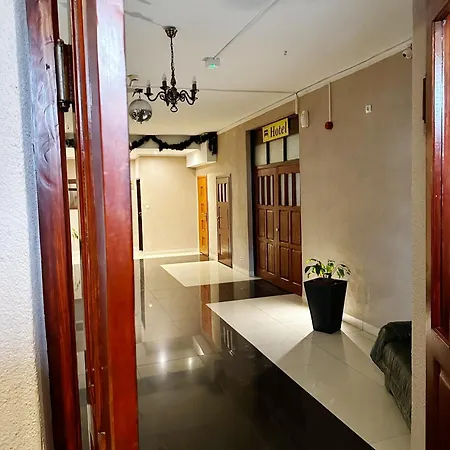 Hotel Lubavia *